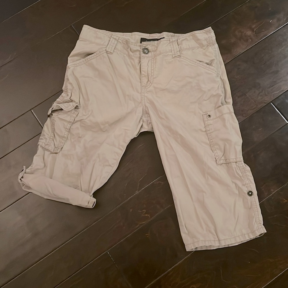 Calvin Klein cargo cotton Bermuda shorts jorts EUC 
8